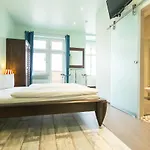 Visage Berlin