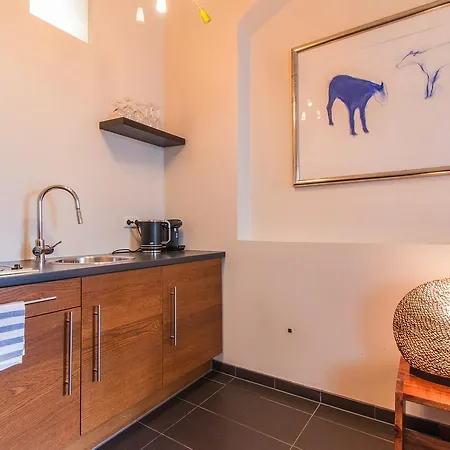 Visage Apartament *